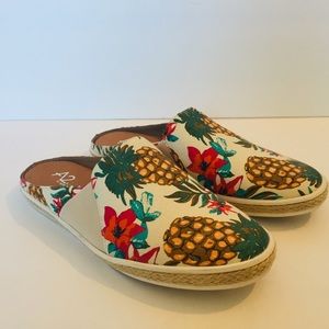 A2 by Aerosoles Pineapple Slip-on Sneakers Mules